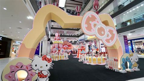 Paradigm mall jobs now available. Hello Kitty Fair in JB turns Paradigm Mall atrium into a ...
