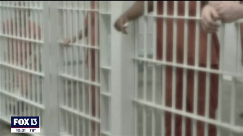 Aging Population Driving Up Cost Of Inmate Health Care In Florida Youtube