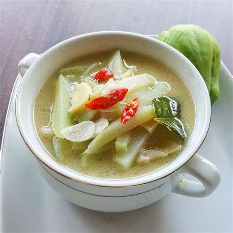 Resep Lodeh Labu Siam Bumbu Iris Sederhana Rumahan Di Yummy App