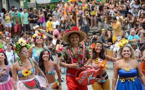 SP Cancela Carnaval De Rua A Covid Voltou Com Tudo