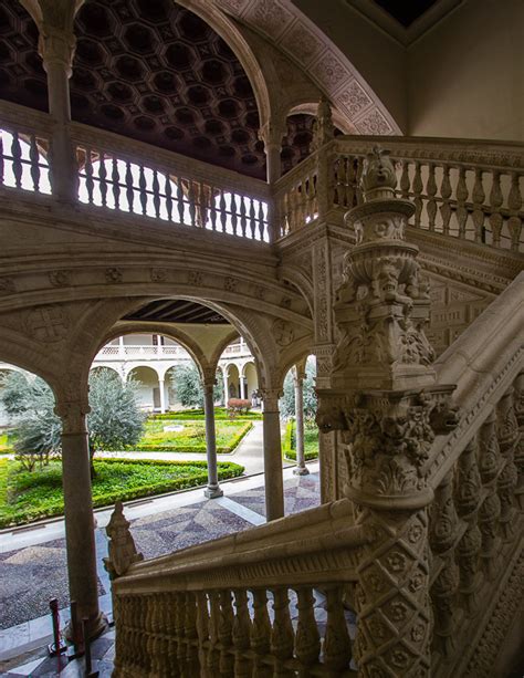 Santa cruz, is the primary tourist neighborhood of seville, spain, and the former jewish quarter of the medieval city. Visitar Toledo