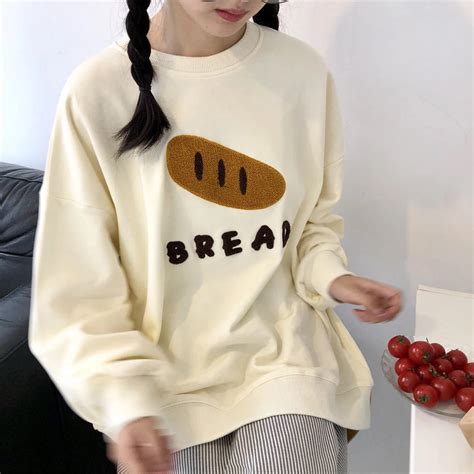 Japanese Cute Bread Graphic Sweatshirts Womens Kawaii Casual Loose Milk