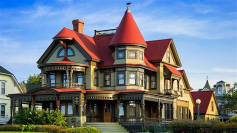 Discover The Beauty Of Queen Anne Victorian Architecture