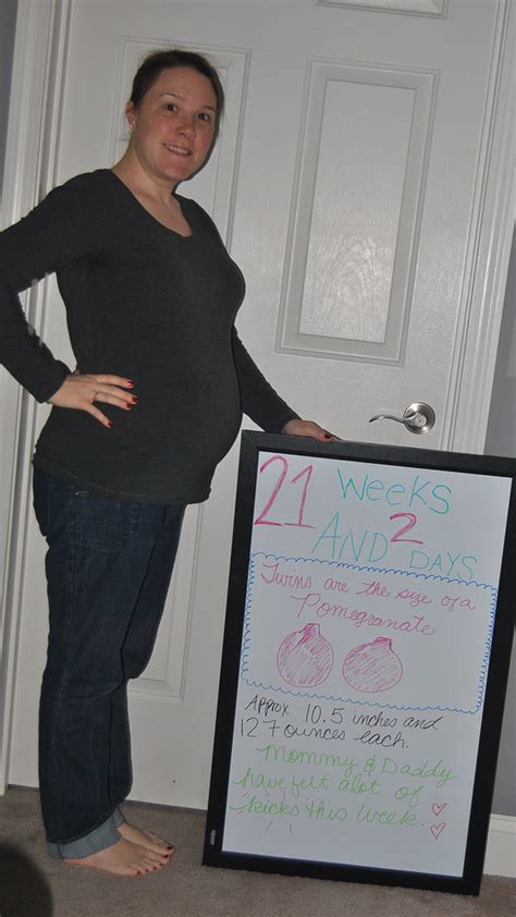 21 Weeks Pregnant The Maternity Gallery