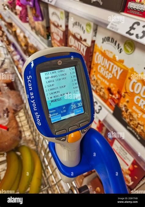 Scanner Supermarket Hi Res Stock Photography And Images Alamy