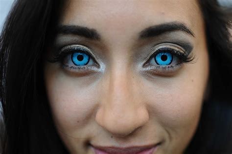 Halloween Contact Lenses Can Up Your Costume But Damage Your Eyes