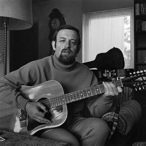 Whistling Balladeer Roger Whittaker Died September 13 2023 Dead