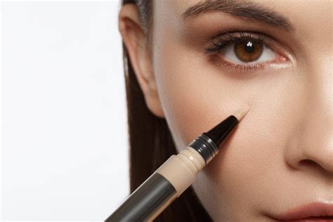6 Concealers That Wont Crease Under Your Eyes Think Glamor