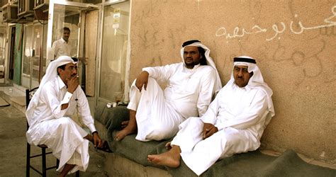 Three More Men Very Rare To Get Pictures Of Qataris By