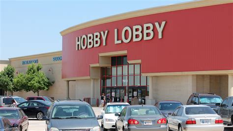Justices Rule For Hobby Lobby On Contraception Mandate