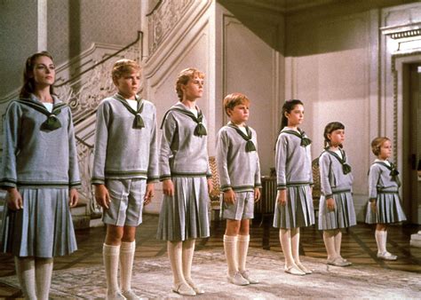 This story brings out the comic aspects of mrs. Another Dinner Party, Another "Impromptu" von Trapp Family ...