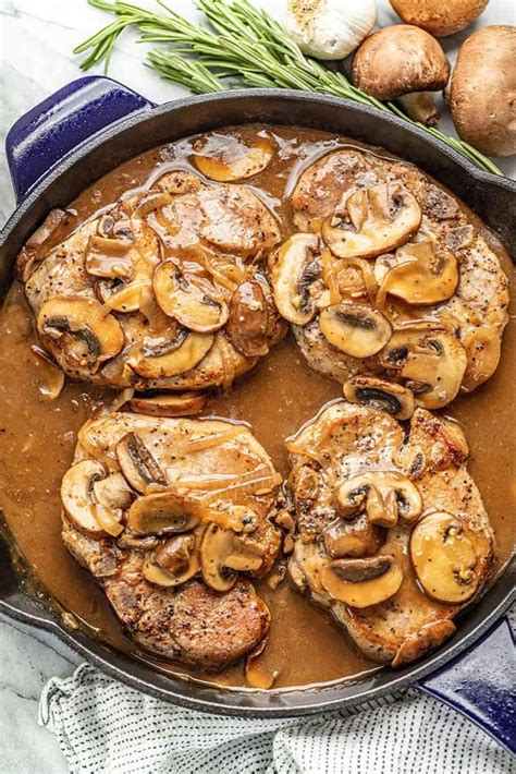 Preparation heat oil in a large skillet over mediumhigh. Easy Smothered Pork Chops | Recipe | Pork recipes, Thin ...