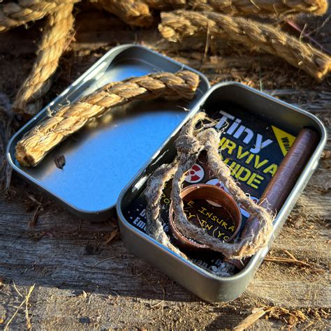 Survival Tin All Weather Kindling Fire Starter And Tiny Survival Guid