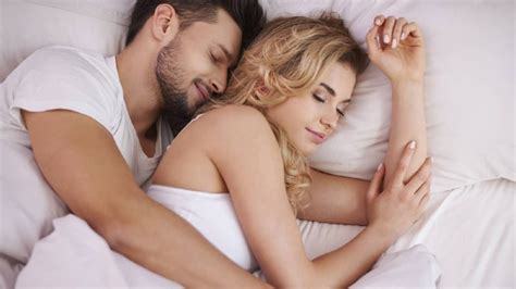 10 things men secretly want women to do more of