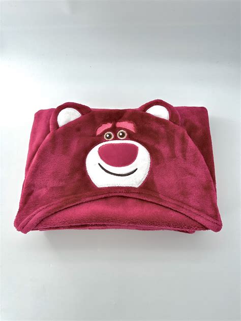 Toy Story Collection Blanket With Hatlotso Miniso Bahrain