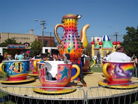 Tea Cup And Saucer Carnival Ride Hire Sydney A Classic Carnival Hit