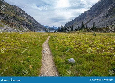 Walking Towards Kokanee Lake Kokanee Glacier Provincial Park Bc