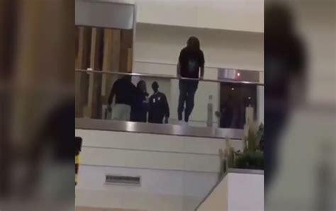 Man Throws Himself Off Second Floor Balcony In Atlanta Airport Thebright