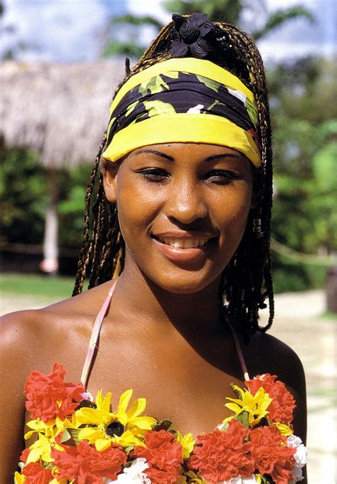 Zemis Tobacco And Cigars Dominican Women Costume Black Beauty People Of The World Dominican