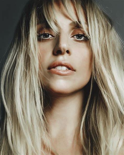 Pin By Chelle Belle On Famous Female Faces Lady Gaga Pictures Lady