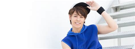 Compilations of mamo doing live voice acting and audience/hosts can't help but give in to him ❤disclaimer: Featured Artist: Mamoru Miyano | ARAMA! JAPAN