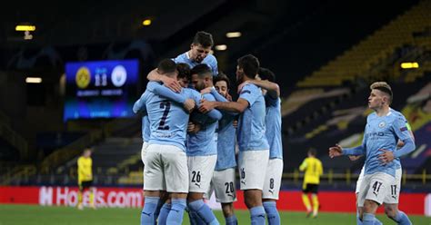 תוכלו למצוא כאן לא רק חולצת משחק, אלה גם חולצות אוהד, חליפות ילדים, אימוניות ארוכות, מעילים רוח, חולצות שוער, חולצות עבר. מנצ'סטר סיטי ניצחה 1:2 את דורטמונד ועלתה לחצי גמר האלופות ...