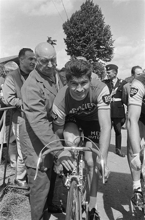 Restoring a vintage raymond poulidor bike with vitus xo tubing, made in france and with stronglight, rigida, mercier and saccon parts. 170 best images about Raymond Poulidor on Pinterest ...