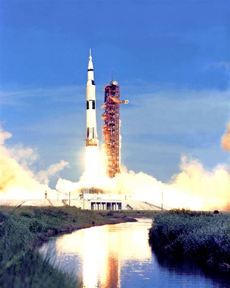 Launch Of Apollo 15 Saturn V Rocket On July 26 1971 8x10 Nasa Photo