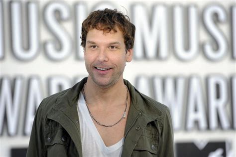Lunchtime Roundup Comedian Dane Cook Blocks One Fund Concert Set From