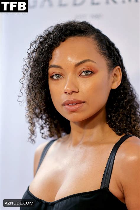 Logan Browning Sexy Seen Showing Off Her Hot Cleavage At The Hollywood