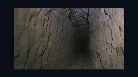 Video Shows El Chapos Escape Tunnel Cnn Video