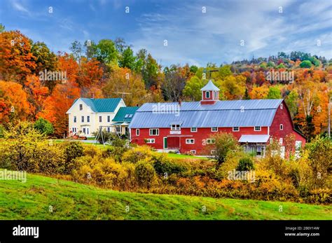 A Farm With Fall Foliage Color In Rural Vermont Usa Stock Photo Alamy
