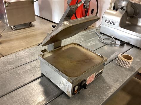 Anvil TSA 7009 Sandwich Press BigIron Auctions