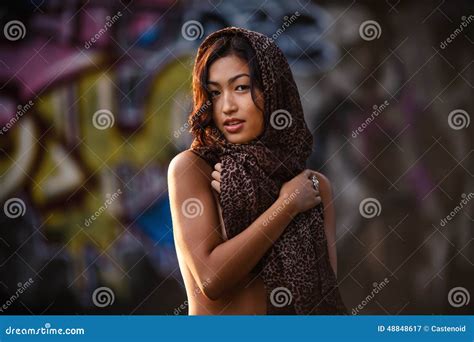 Jong Naakt Aziatisch Meisje Stock Afbeelding Image Of Perfectie Mooi