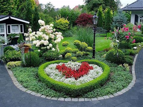 Check spelling or type a new query. Contoh Desain Halaman Rumah Yang Indah Dan Sejuk ~ Gambar ...
