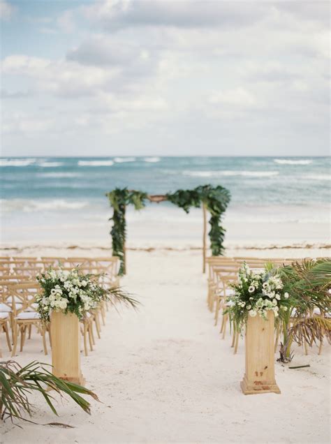 favorite summer wedding moments to savor wedding beach ceremony seaside wedding beach theme