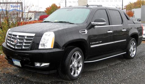 Know the recent 2012 cadillac escalade ext technical service bulletins to keep driving safely. 2012 Cadillac Escalade ext - pictures, information and ...