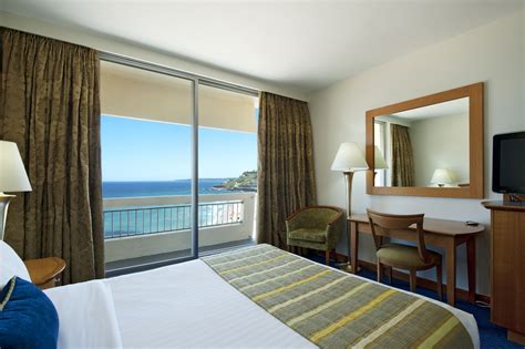 Ocean View Accommodation Room Overlooking Spectacular Newcastle Beach