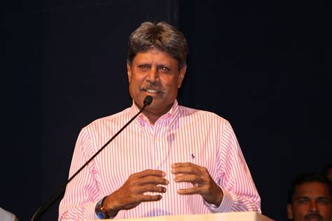 A statement from the hospital said that dev. Kapil Dev admires Big B's discipline, dedication