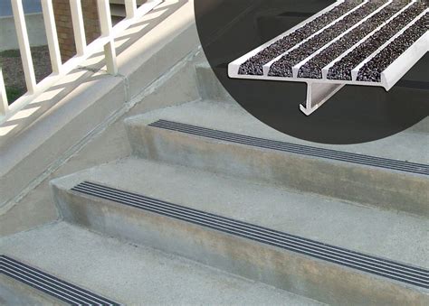 Wooster 121bfbla4 Stair Nosingblack48in Wextruded Alum Home And Garden Stair Treads Om6425754