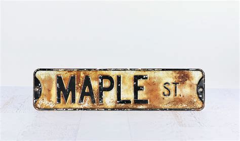 Vintage Street Sign Maple Street Old Metal Street Sign Rusty Etsy