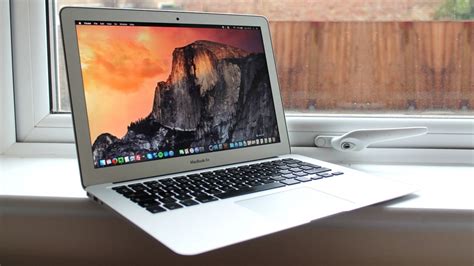 A Brief History Of The Apple Macbook T3