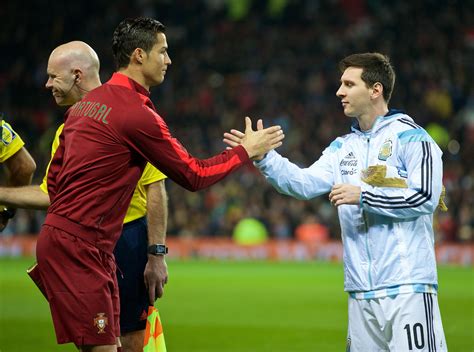 TOP 5 GIFTS FOR CRISTIANO RONALDO AND LIONEL MESSI FANS ...