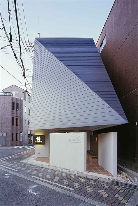 Totally Terrific Triangles In Architecture Yellowtrace Architecture