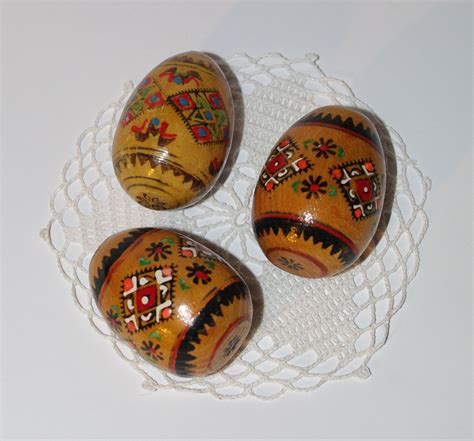 Easter Eggs Set Of 3 ‪‎pysanky‬ Vintage Hand Painted Decorative