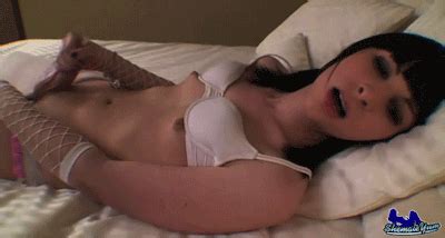 Bailey Jay Not Only Cute As A Bunny But The Best Tumbex