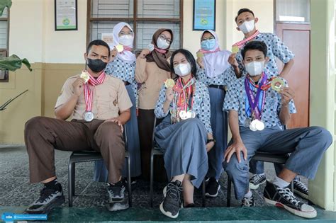 Sman 1 Margahayu Kabupaten Bandung Sekolah Seribu Prestasi Jurnalmedia Situs Berita Terkini
