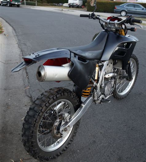 We should also warn you riding on the street with this bike requires a ton of discipline. CALIFORNIA STREET LEGAL elec fuel injected 6 spd enduro ...