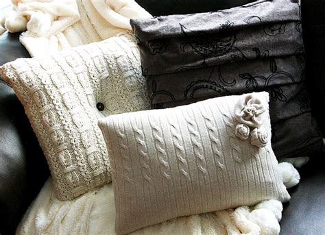 Diy Sweater Pillows Repurpose Sweaters 14 Diy Ideas