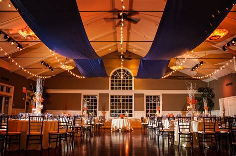 Some of the most spectacular weddings in eastern shore/chesapeake bay have been hosted in ballrooms, banquet hall or even beach wedding venues. Hamilton Photography Eastern Shore Wedding - Chesapeake ...